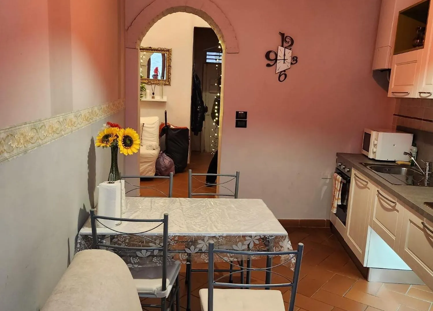 Il Nido Dell'Aquila By Francigenaapartments Siena Italy